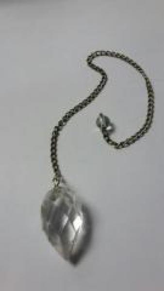 Pendel Kristalltropfen geschliffen